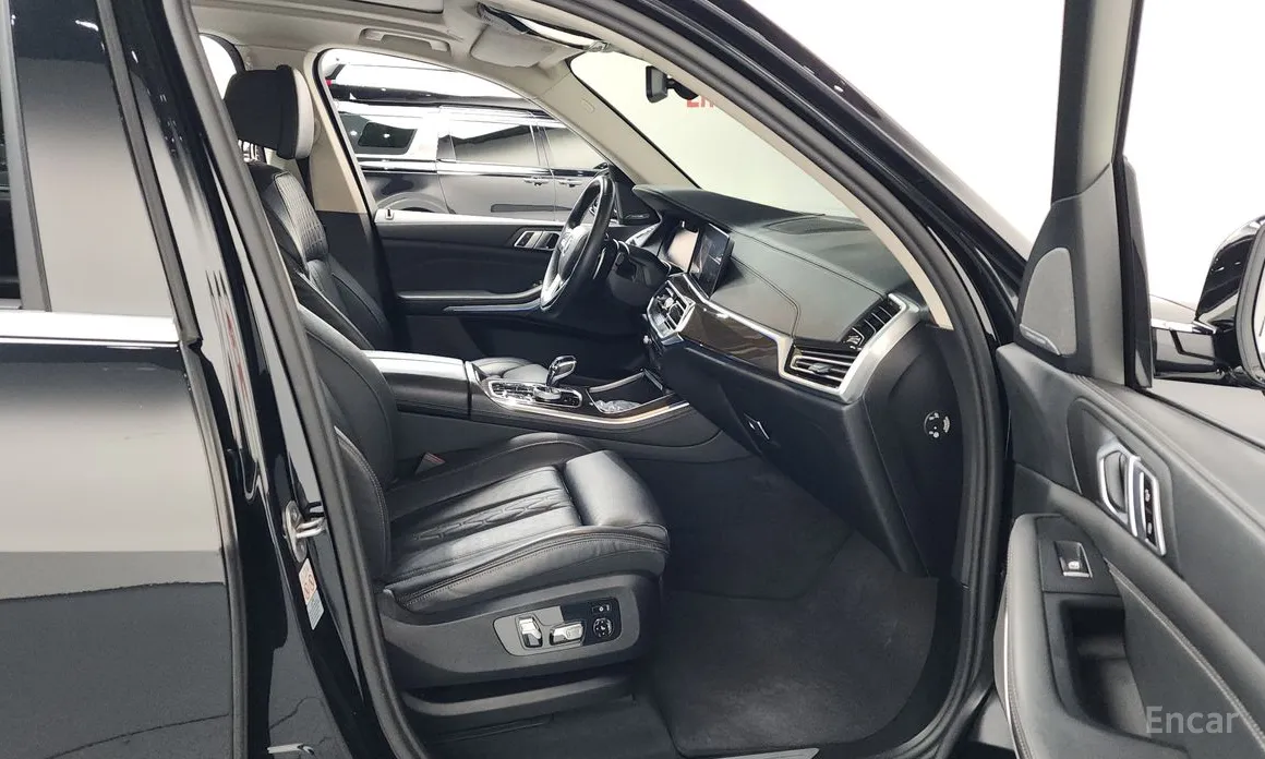 BMW X5 2019 xDrive 45e xLine