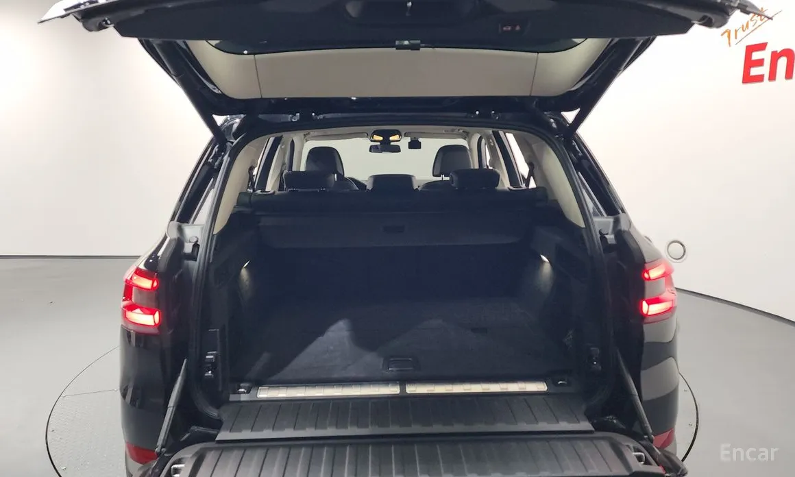 BMW X5 2019 xDrive 45e xLine