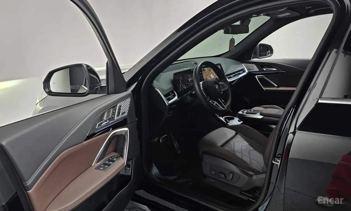 BMW X1 2023 xDrive 20i M Sport