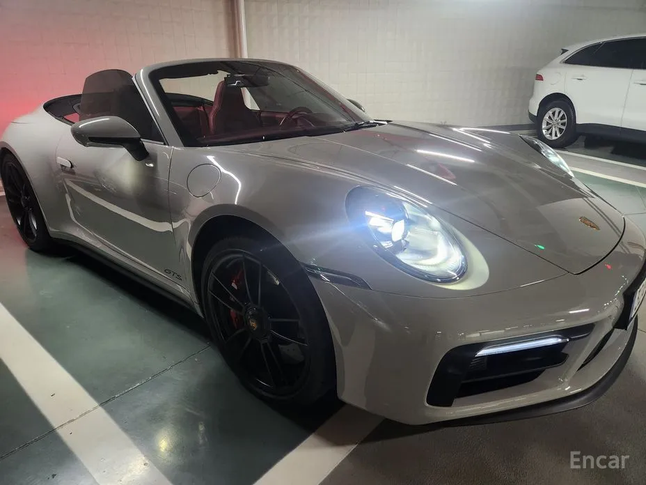 Porsche 911 2019 Carrera GTS Cabriolet
