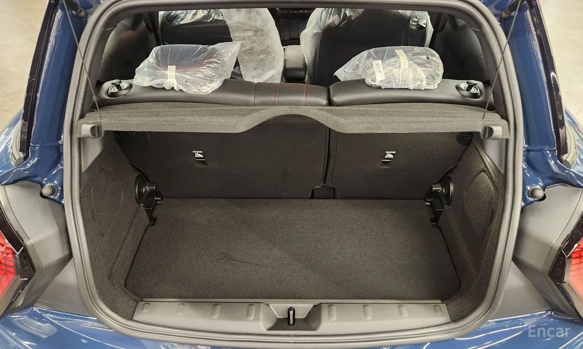 Mini Cooper 2024 JCW