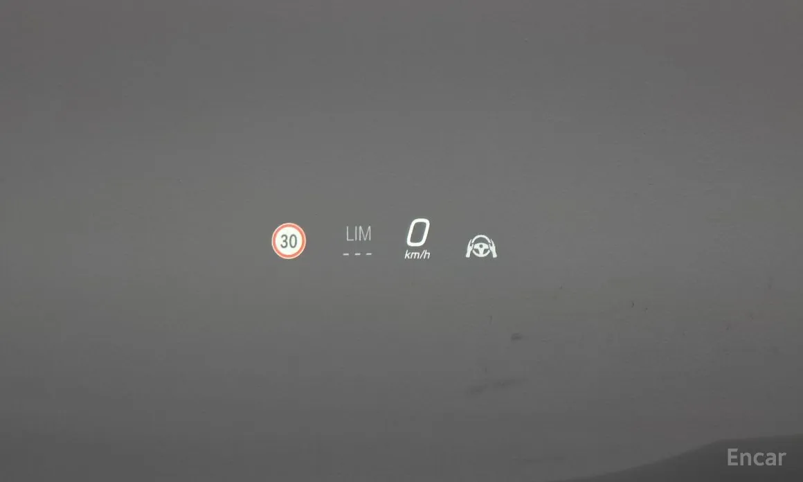 Mercedes-Benz GLC-Class 2023 GLC300 4MATIC AMG Line