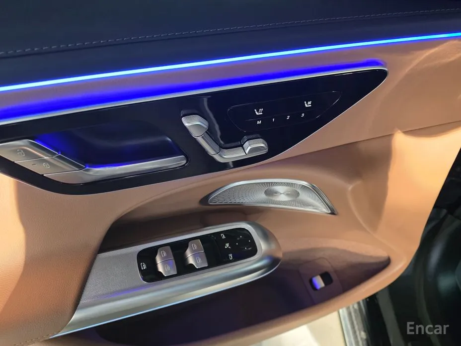 Mercedes-Benz E-Class 2024 E300 4MATIC AMG Line