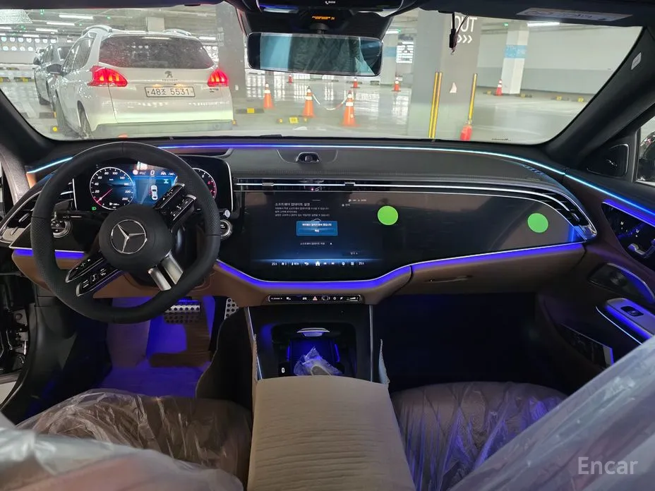 Mercedes-Benz E-Class 2024 E300 4MATIC AMG Line