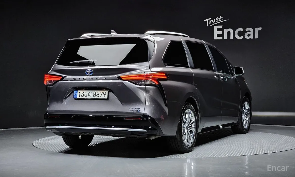 Toyota Sienna 2020 2.5 Hybrid 2WD