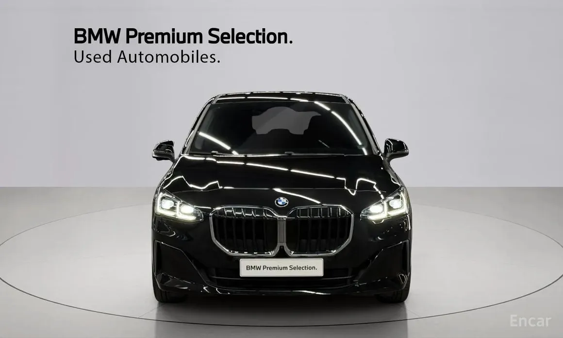 BMW 2 Series 2022 220i Advantage