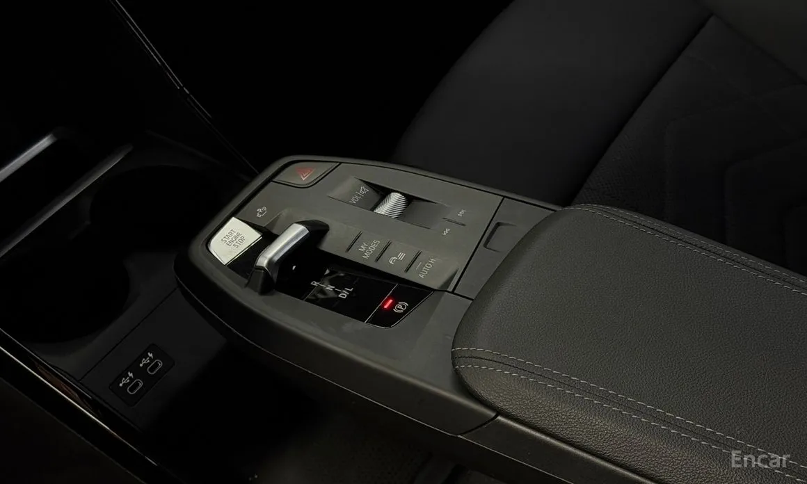 BMW 2 Series 2022 220i Advantage