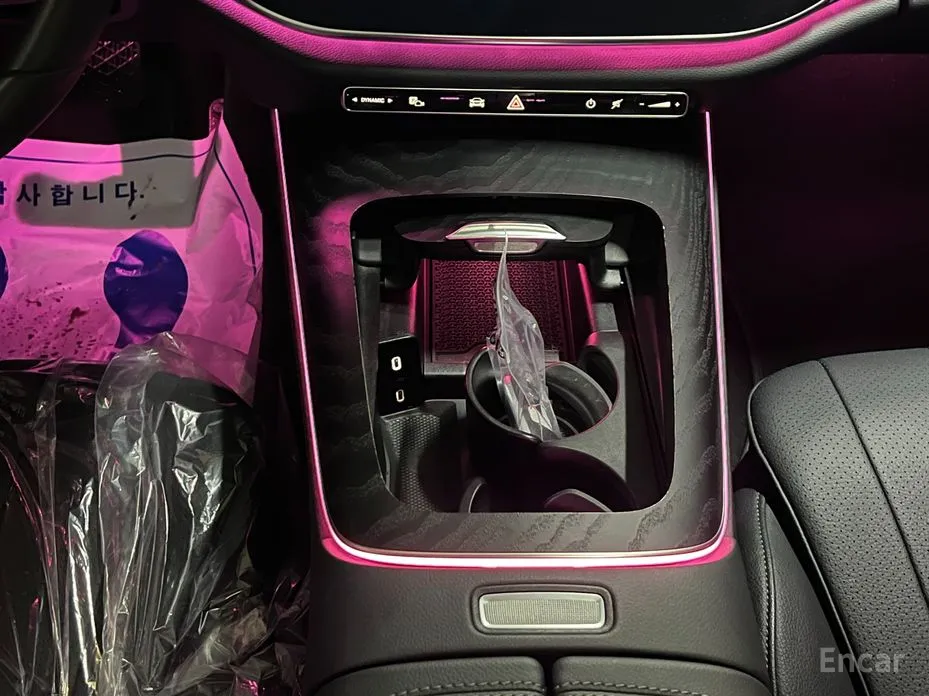 Mercedes-Benz E-Class 2024 E220d 4MATIC Exclusive