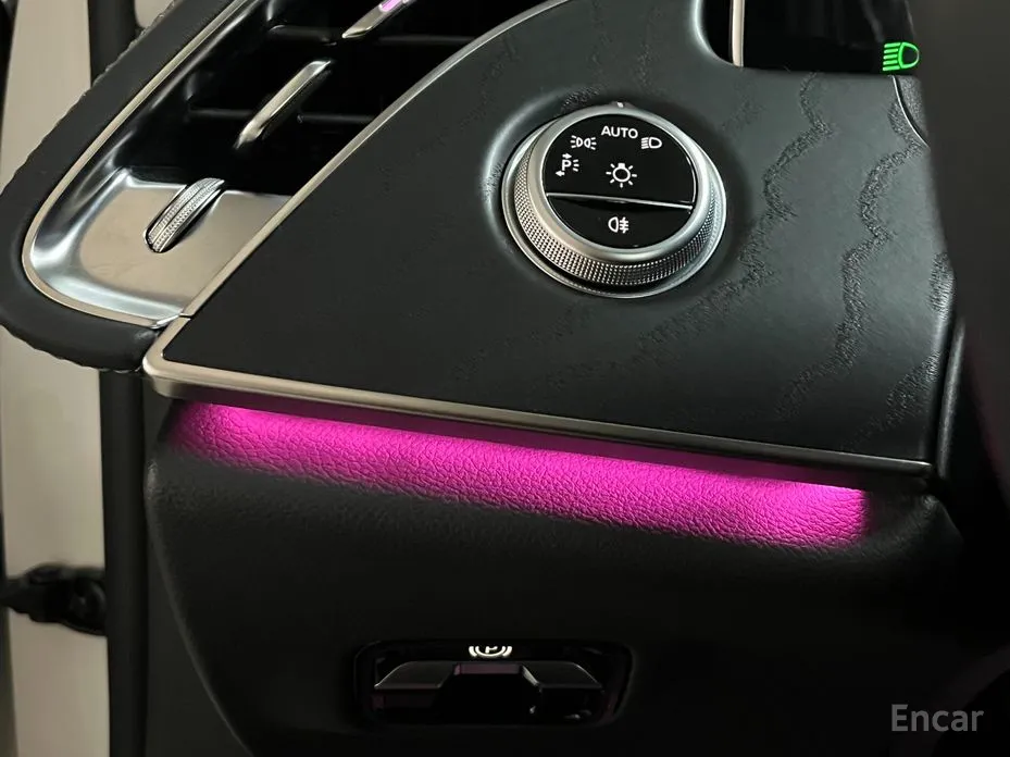 Mercedes-Benz E-Class 2024 E220d 4MATIC Exclusive