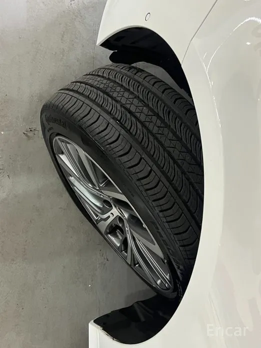 Mercedes-Benz E-Class 2024 E220d 4MATIC Exclusive