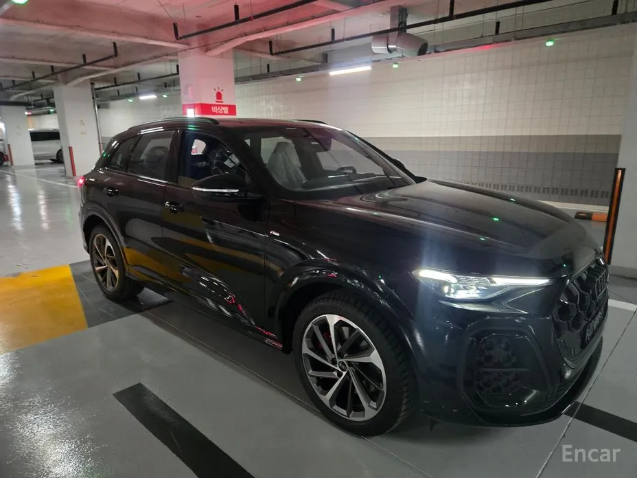 Audi Q5 2025 40 TDI Quattro S Line Black Edition