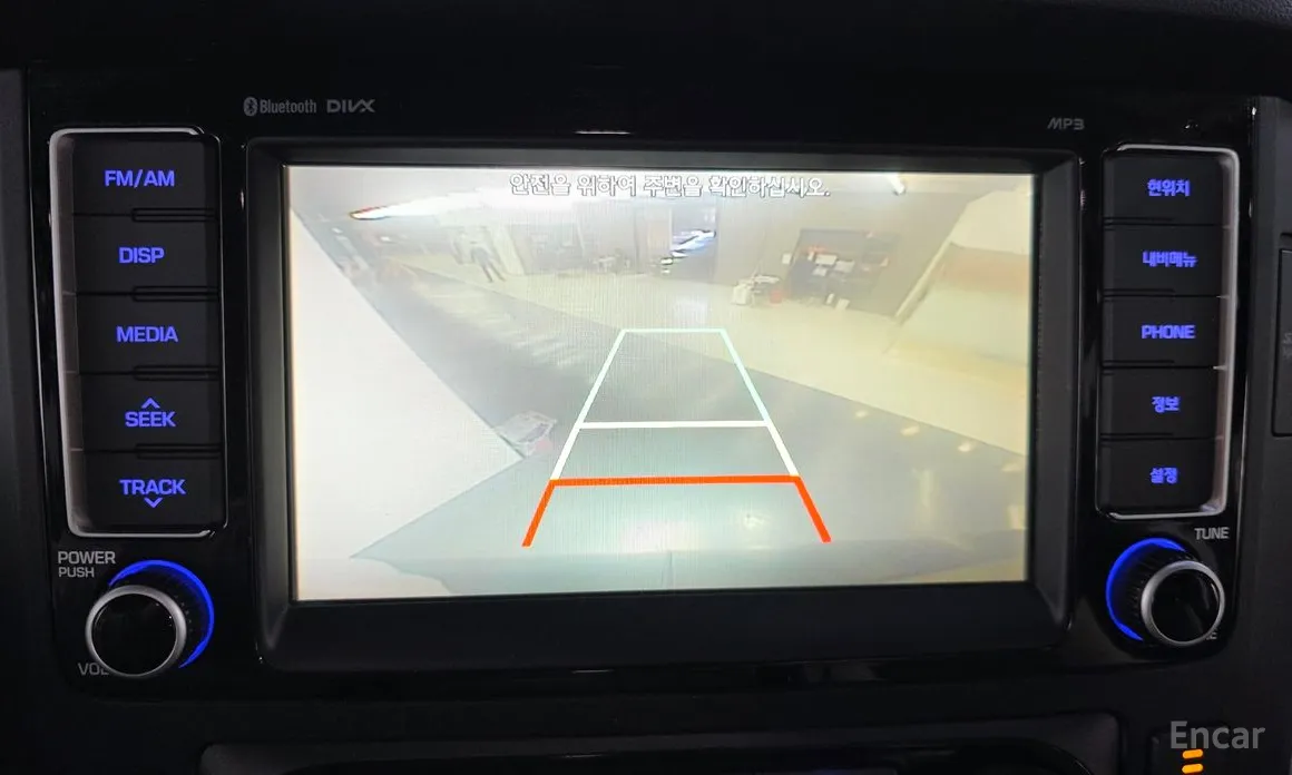 Hyundai Solati 2015 15-seater