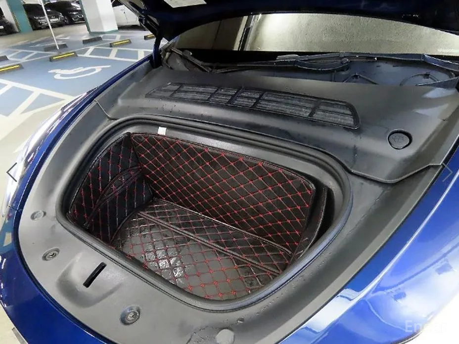 Tesla Model Y 2020 Performance