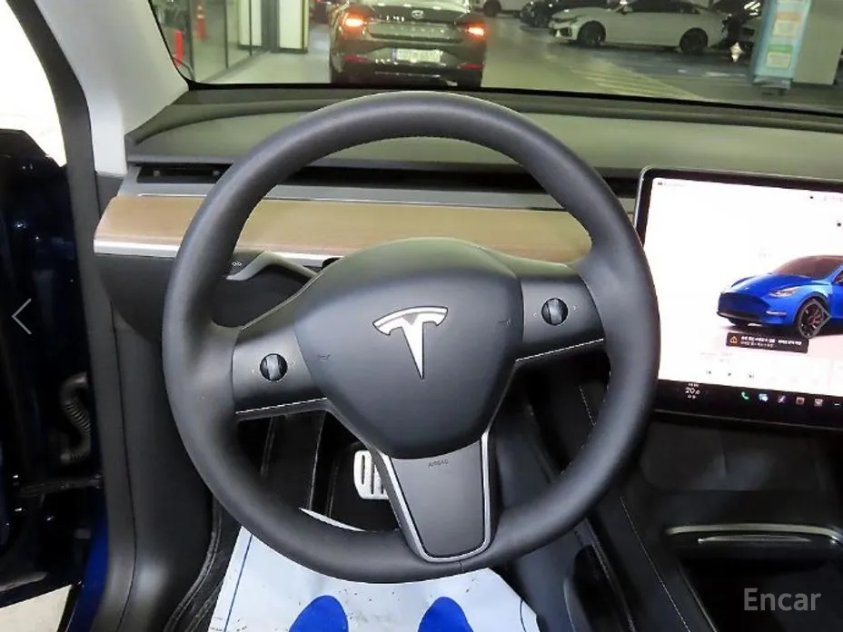 Tesla Model Y 2020 Performance