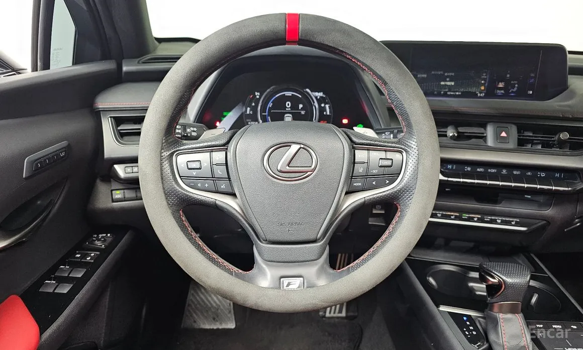 Lexus UX 2019 2.0 F-Sport 2WD