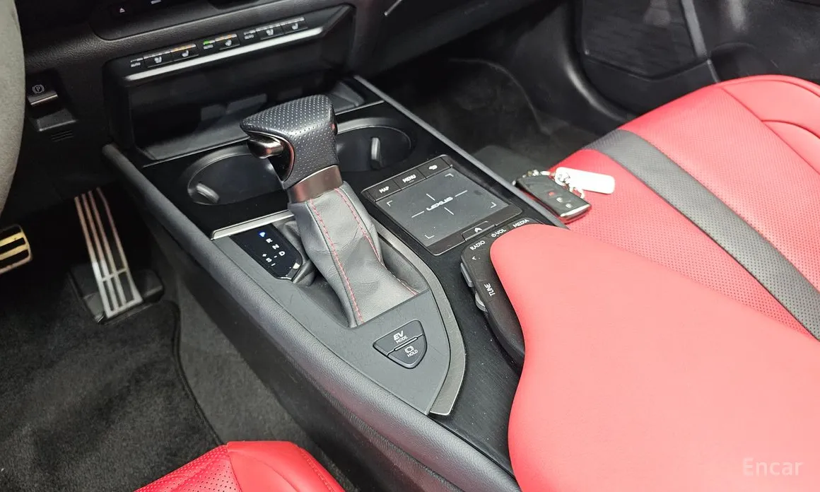 Lexus UX 2019 2.0 F-Sport 2WD