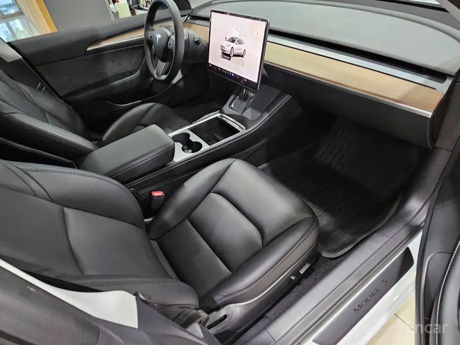 Tesla Model 3 2017 RWD