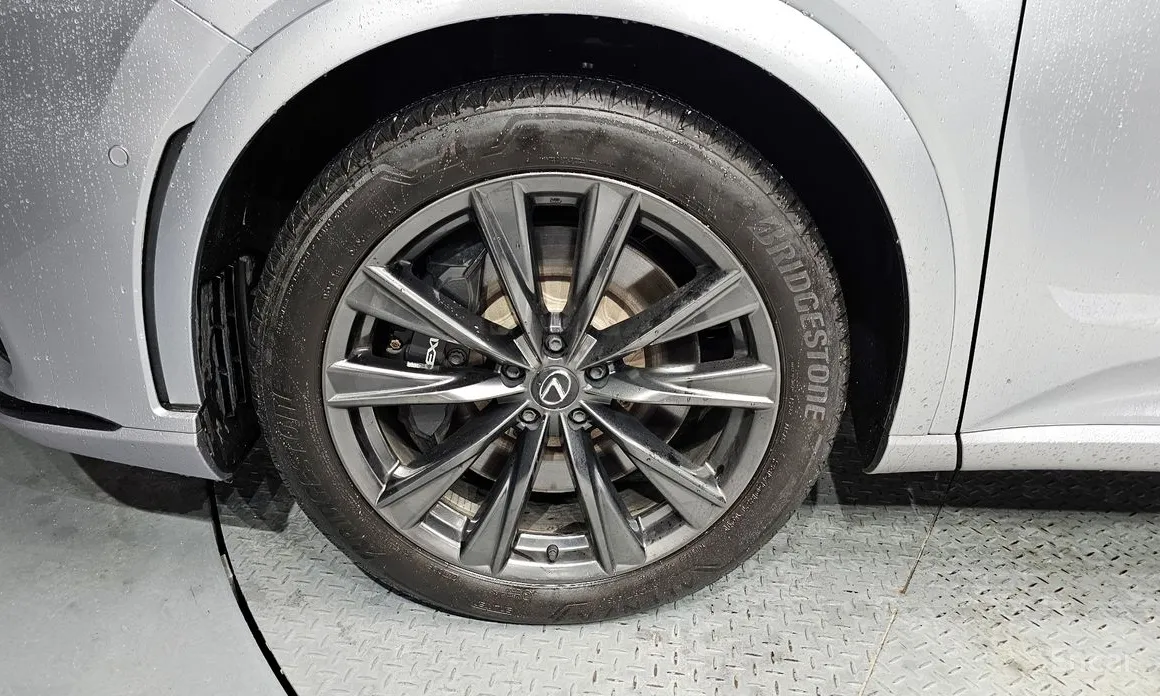 Lexus RX 2023 F-Sport