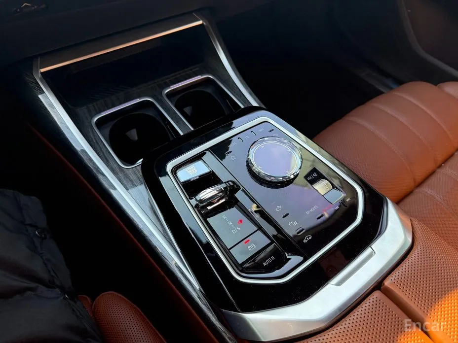 BMW 7 Series 2022 740d xDrive M Sport