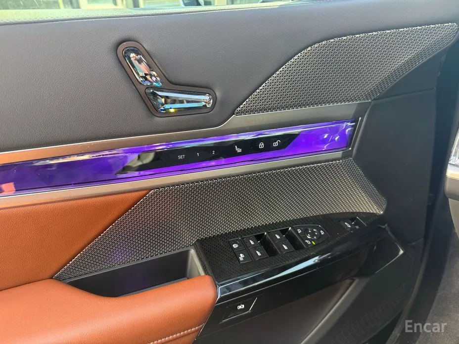 BMW 7 Series 2022 740d xDrive M Sport