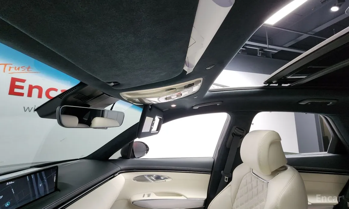 Genesis GV70 2022 e-AWD