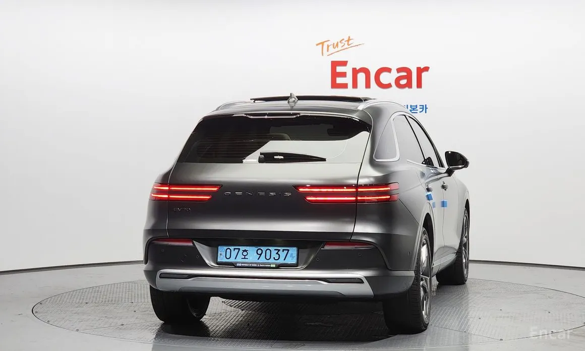 Genesis GV70 2022 e-AWD