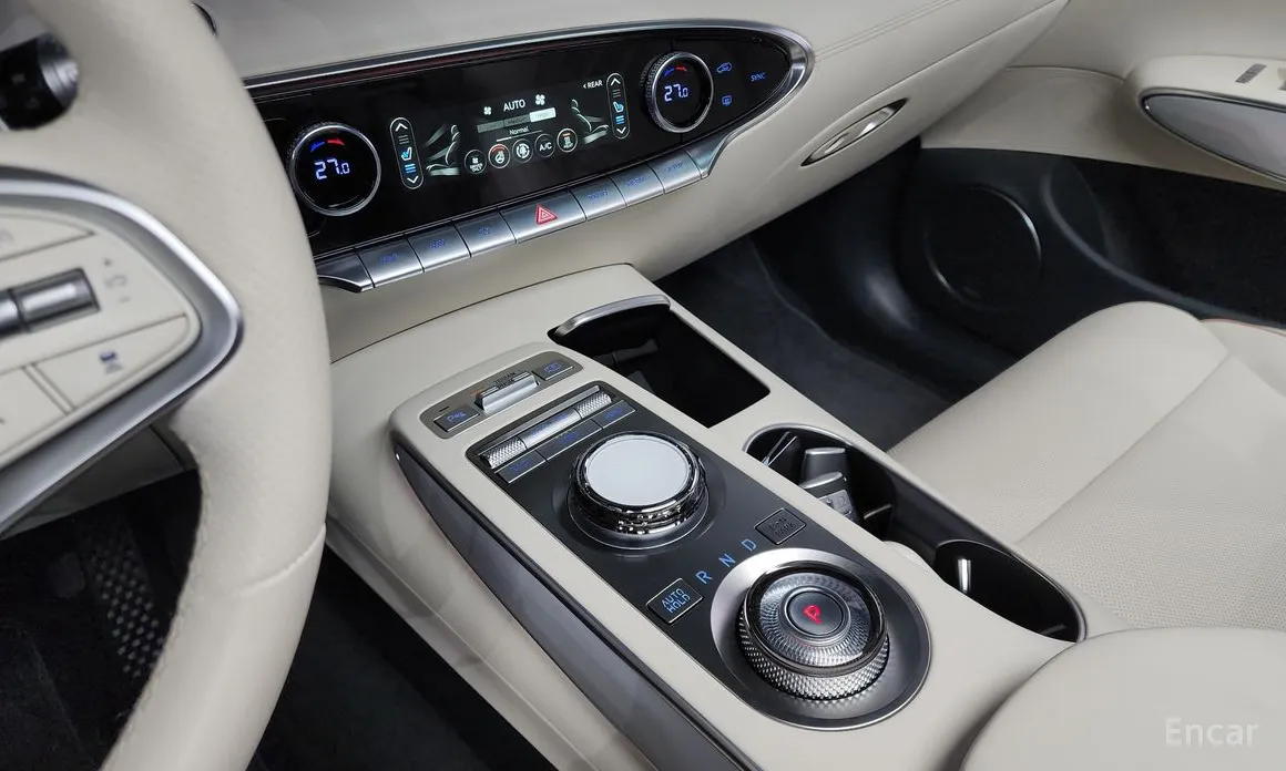 Genesis GV70 2022 e-AWD