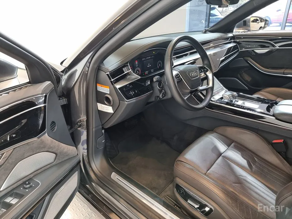 Audi A8 2018 55 TFSI Quattro LWB