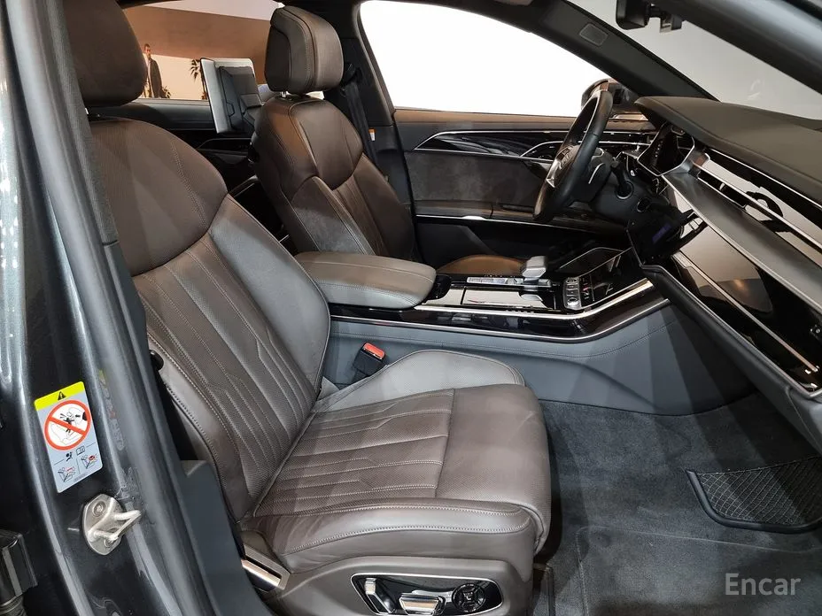 Audi A8 2018 55 TFSI Quattro LWB