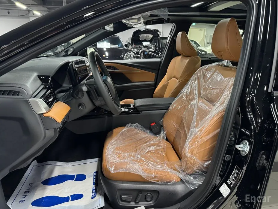 Toyota Camry 2024 2.5 XLE Premium Hybrid