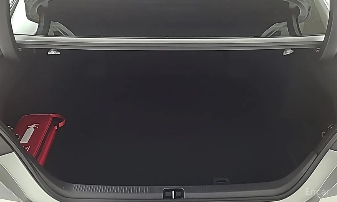 Toyota Camry 2024 2.5 XLE Hybrid