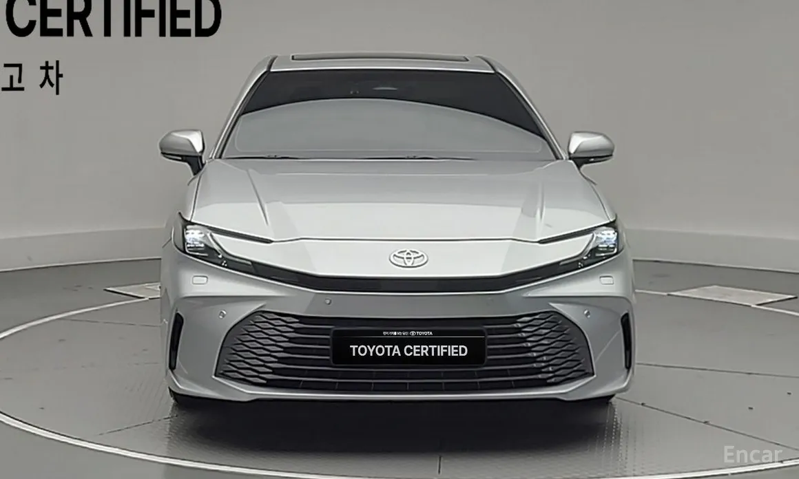 Toyota Camry 2024 2.5 XLE Hybrid