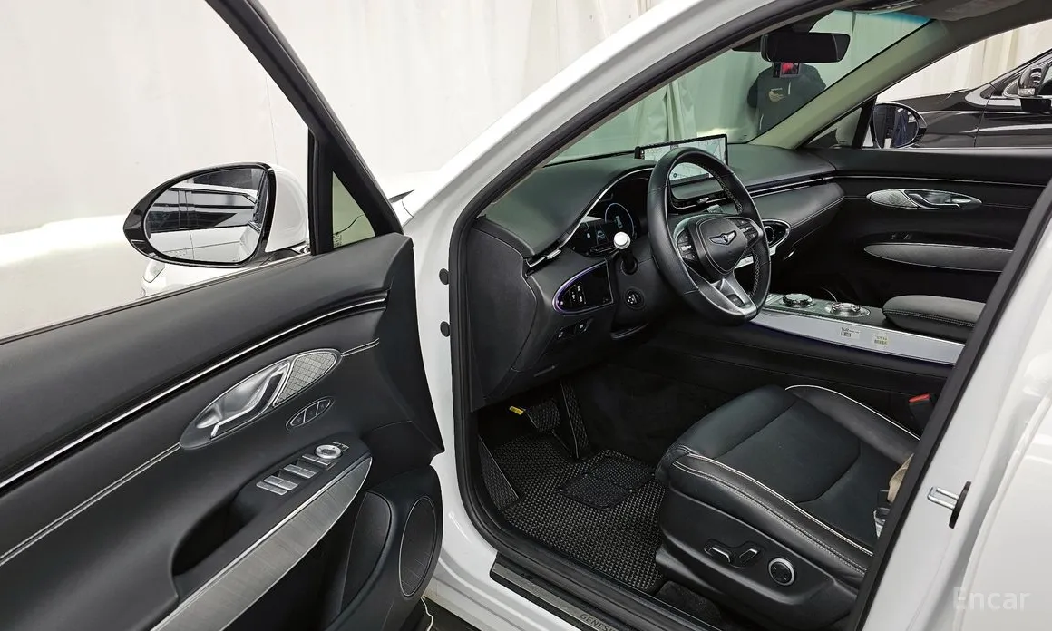 Genesis GV70 2022 e-AWD