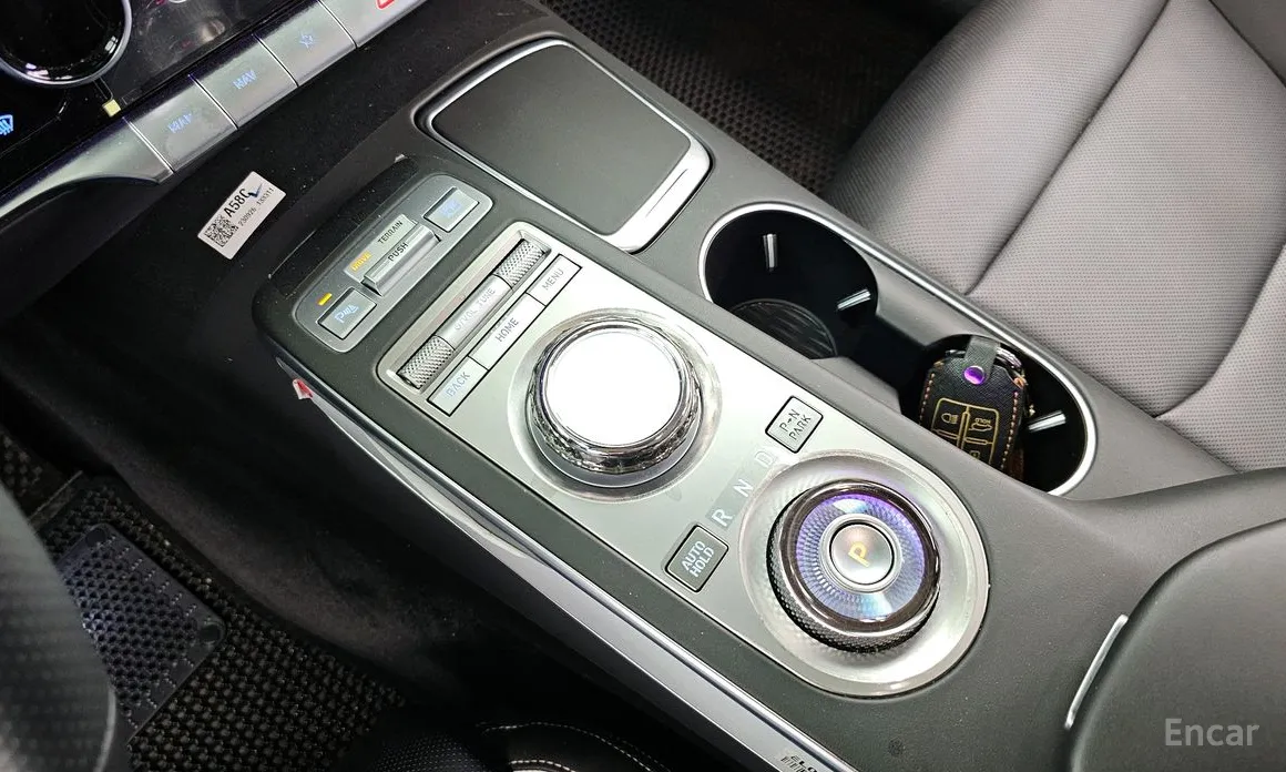 Genesis GV70 2022 e-AWD