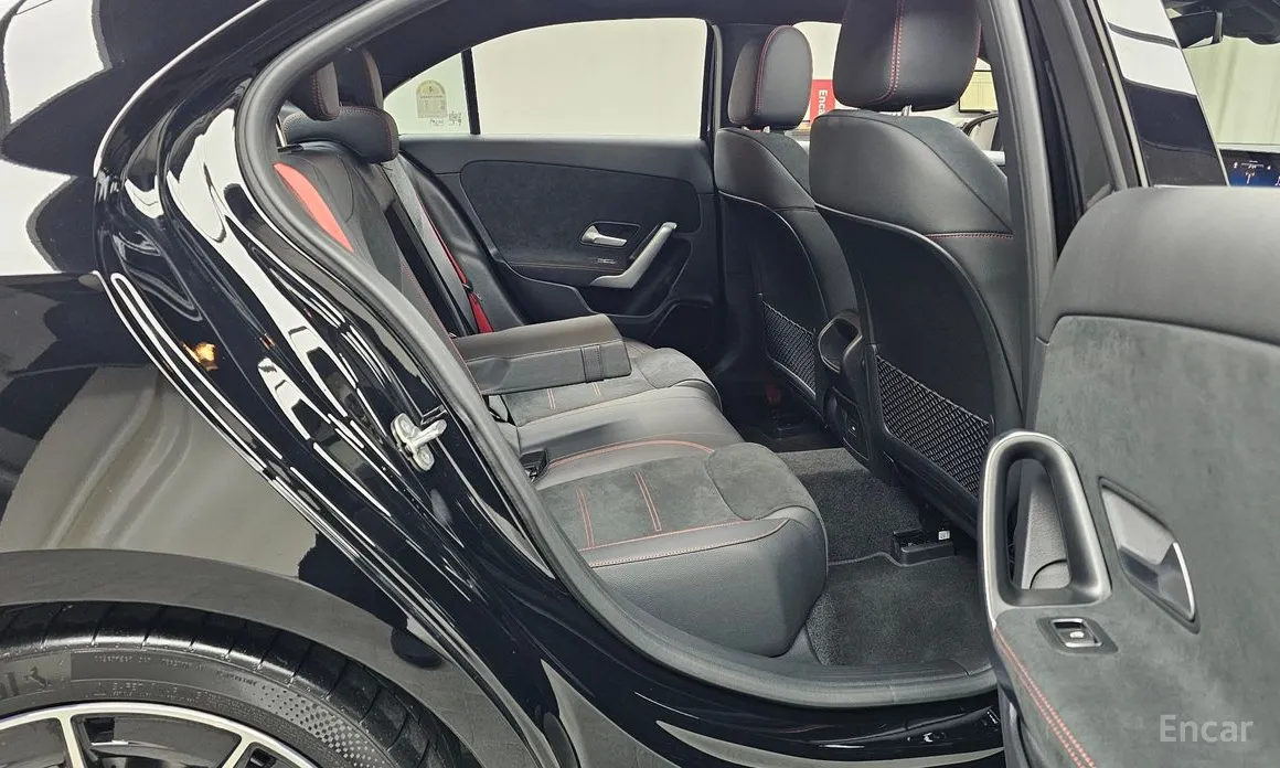 Mercedes-Benz A-Class 2019 AMG A35 4MATIC Sedan