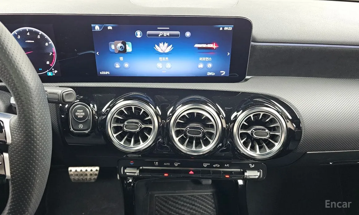 Mercedes-Benz A-Class 2019 AMG A35 4MATIC Sedan