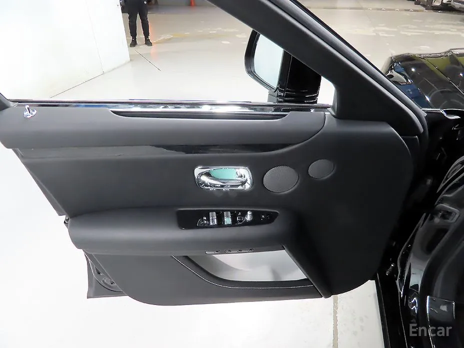 Rolls-Royce Ghost 2020 6.7 V12