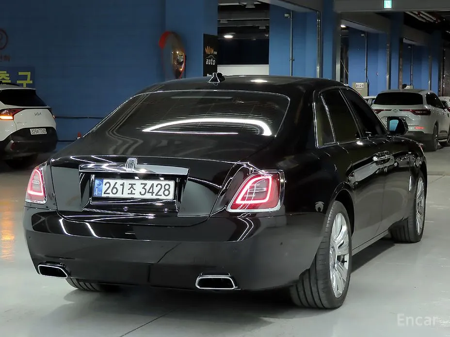 Rolls-Royce Ghost 2020 6.7 V12