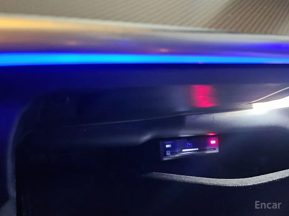 Mercedes-Benz GLC-Class 2023 GLC 300 4MATIC Avantgarde