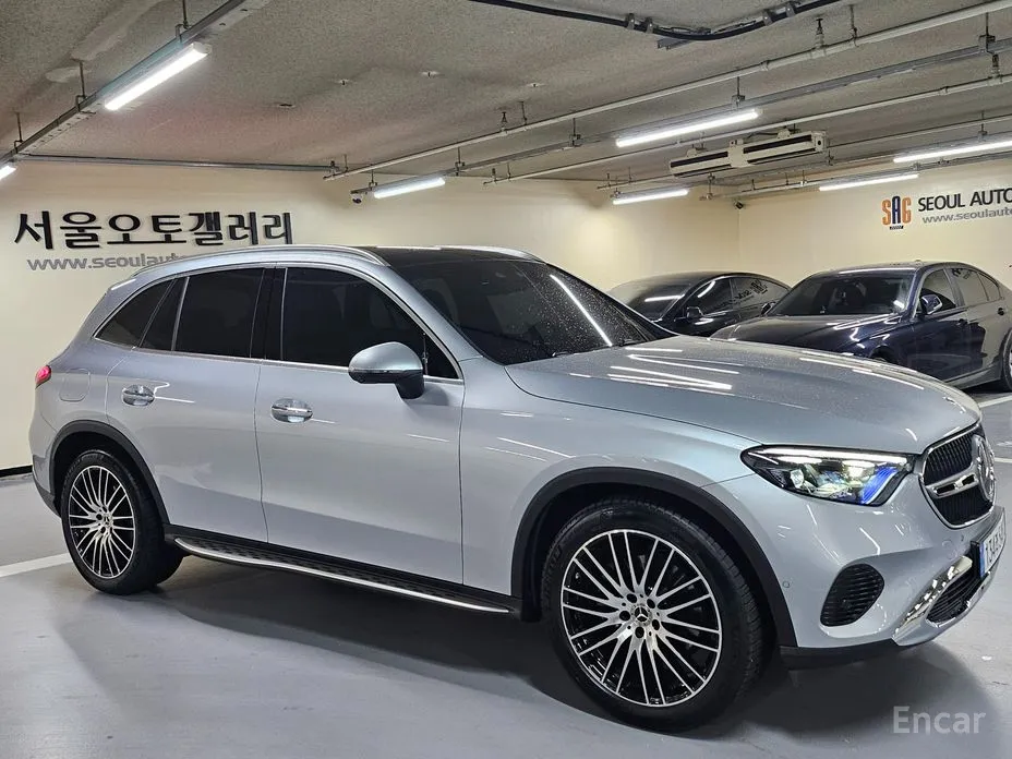 Mercedes-Benz GLC-Class 2023 GLC 300 4MATIC Avantgarde