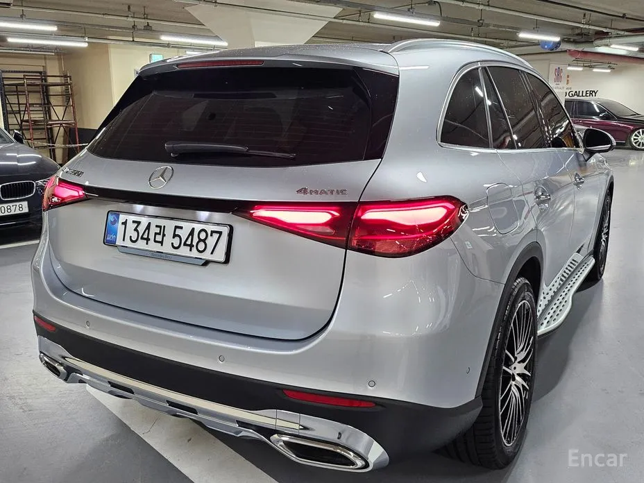 Mercedes-Benz GLC-Class 2023 GLC 300 4MATIC Avantgarde