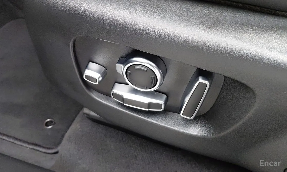 Land Rover Range Rover Velar 2017 3.0 P400 R-Dynamic HSE