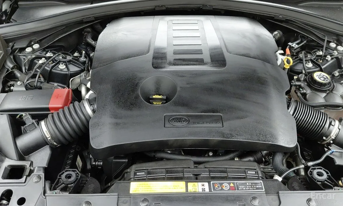 Land Rover Range Rover Velar 2017 3.0 P400 R-Dynamic HSE