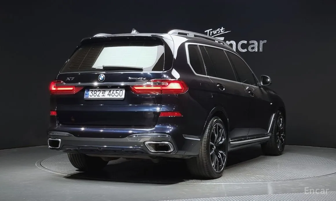 2019 BMW X7