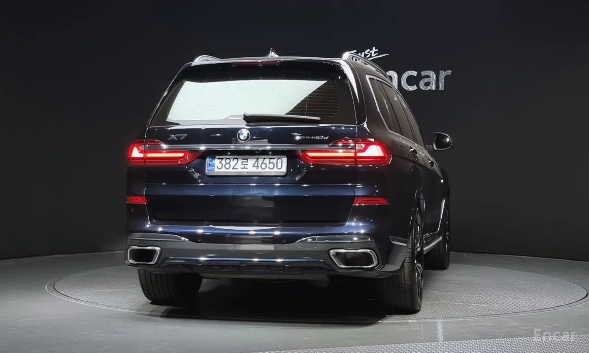 2019 BMW X7