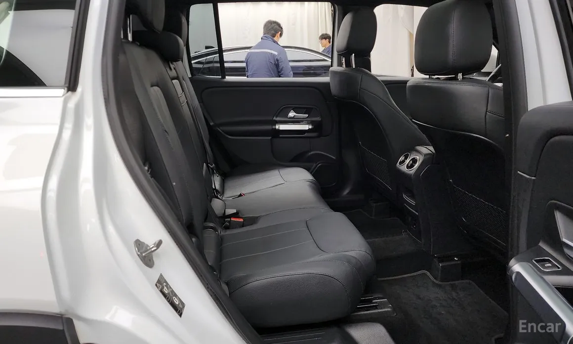 Mercedes-Benz GLB-Class 2020 GLB200 d