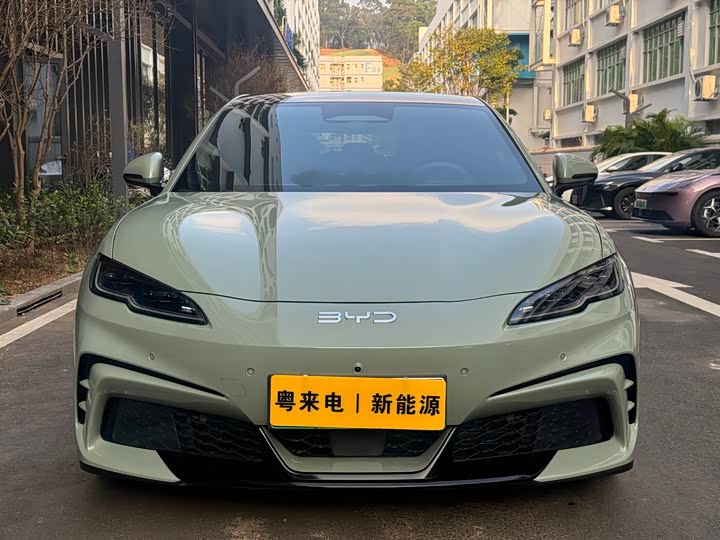 2025 BYD Seal 06 GT
