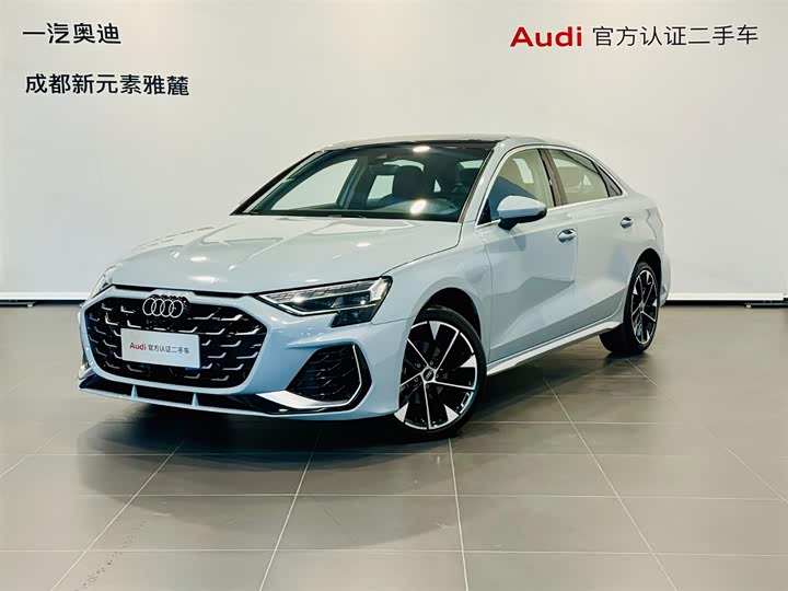 Audi A3 2025 2025款 A3L Limousine 35TFSI 飞驰尊享型
