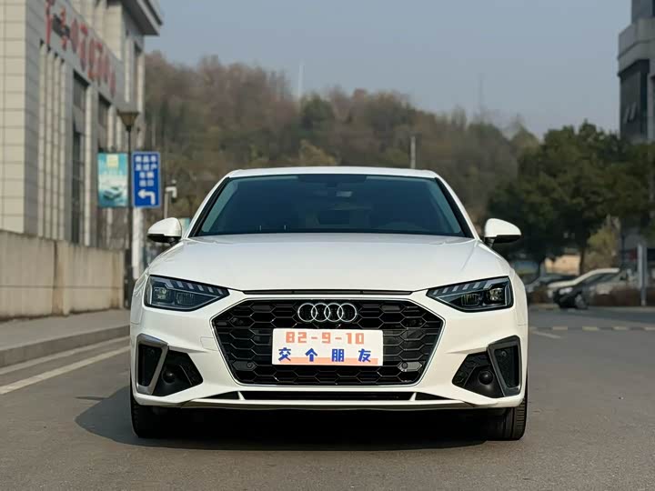 Audi A4L 2024 2024款 40 TFSI 时尚动感型