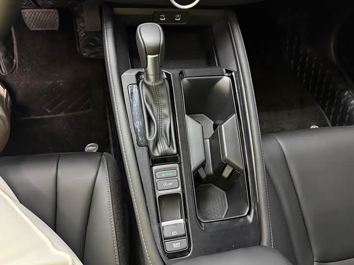 Honda Inspire 2024 2024款 260TURBO 精英版